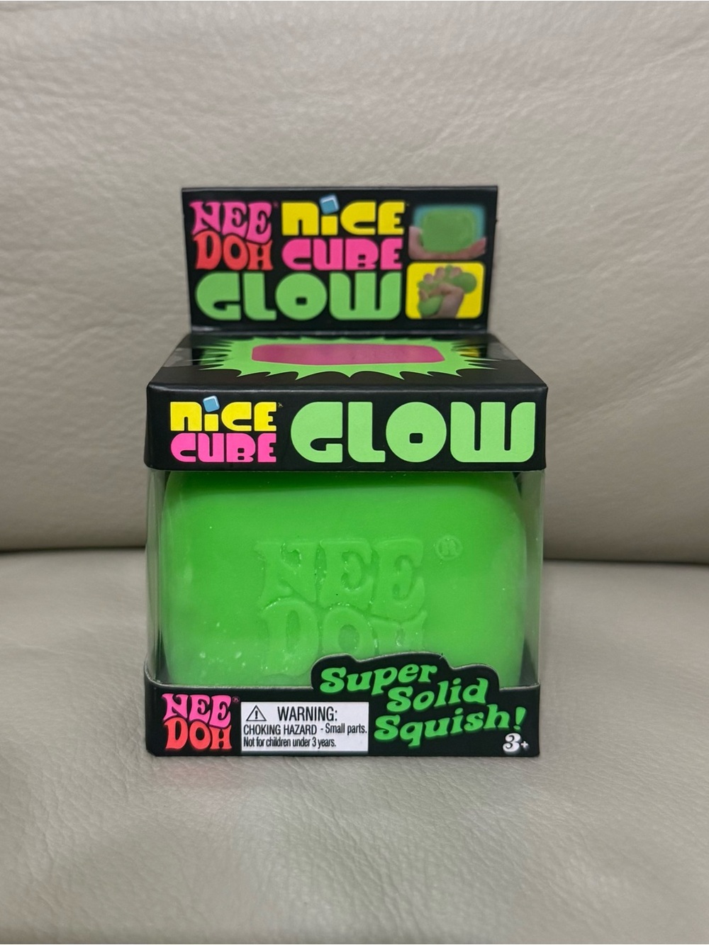 NEW NeeDoh Nice Cube Glow In The Dark Green Schylling Authentic